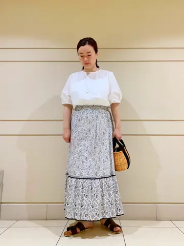 23区 L スタッフn コーディネート画像