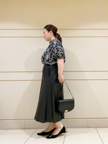 23区 L スタッフn コーディネート画像