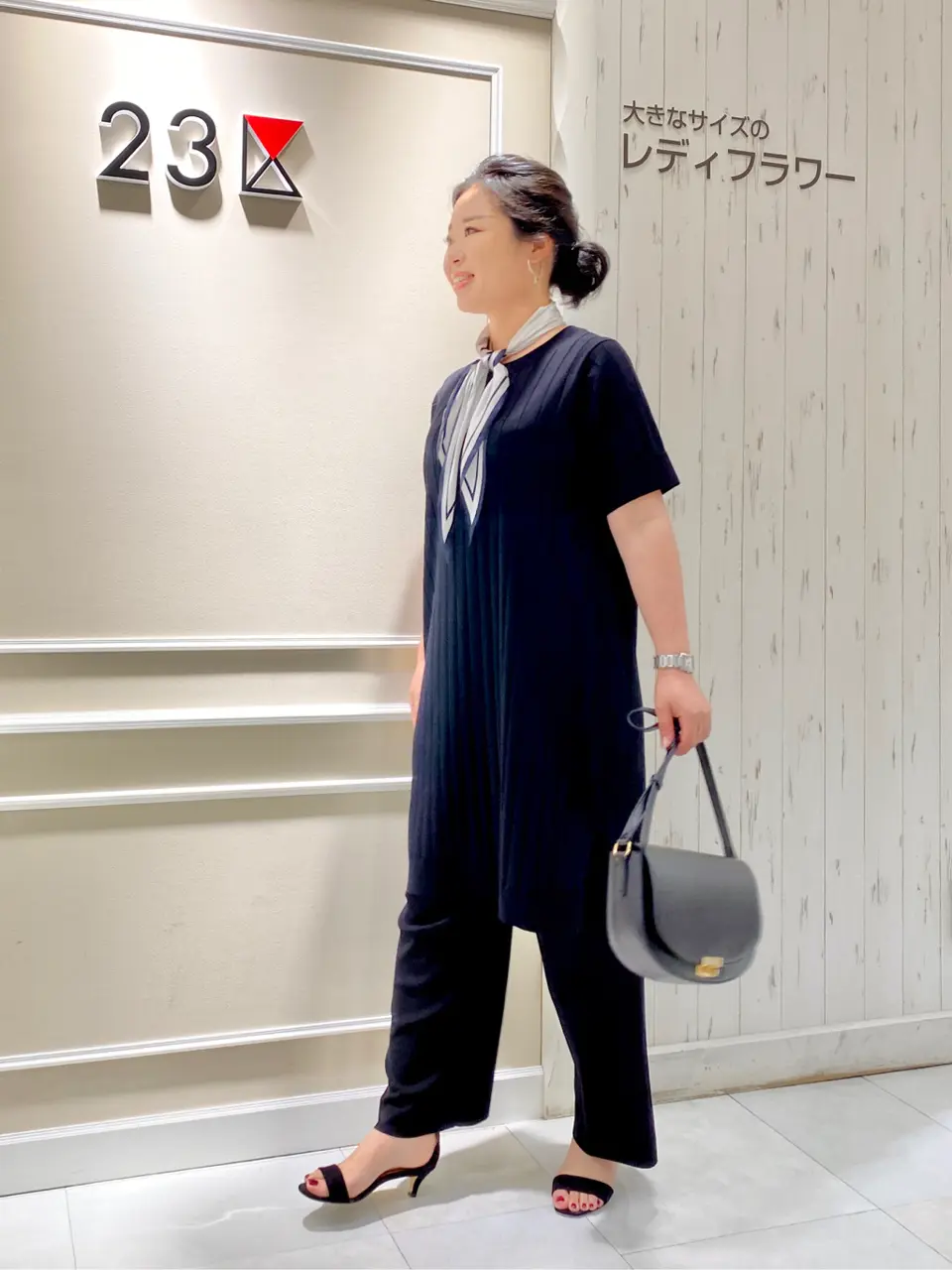 23区 L 笹川 コーディネート画像