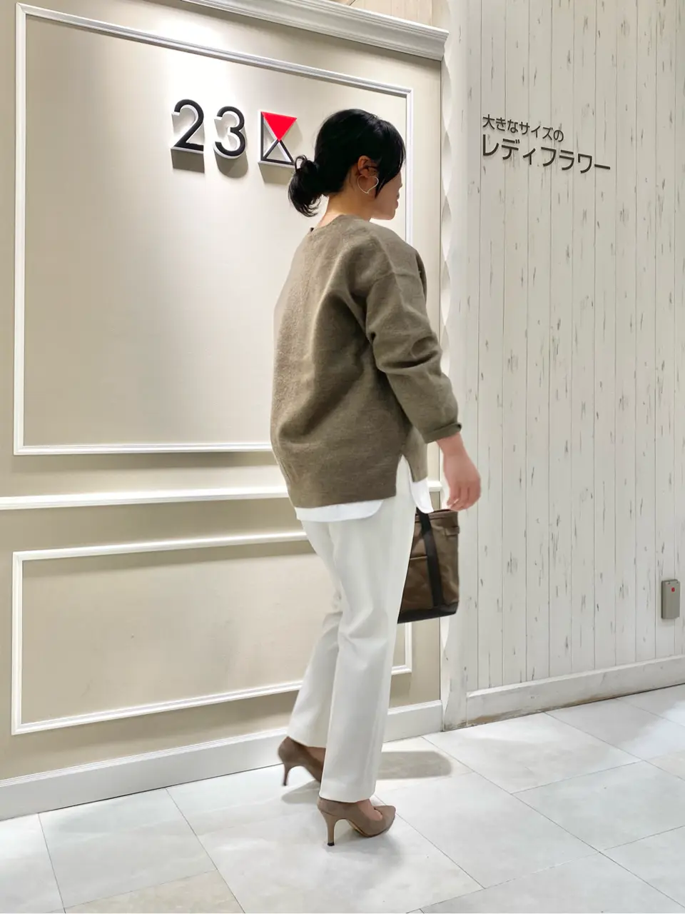 23区 L 笹川 コーディネート画像