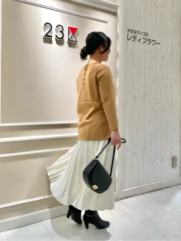 23区 L 笹川 コーディネート画像