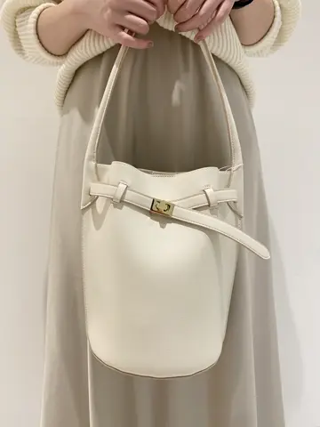 23区 L 近藤 コーディネート画像