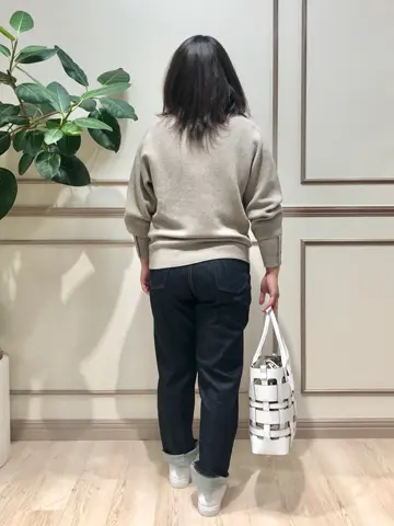 23区 S 小笠原 コーディネート画像