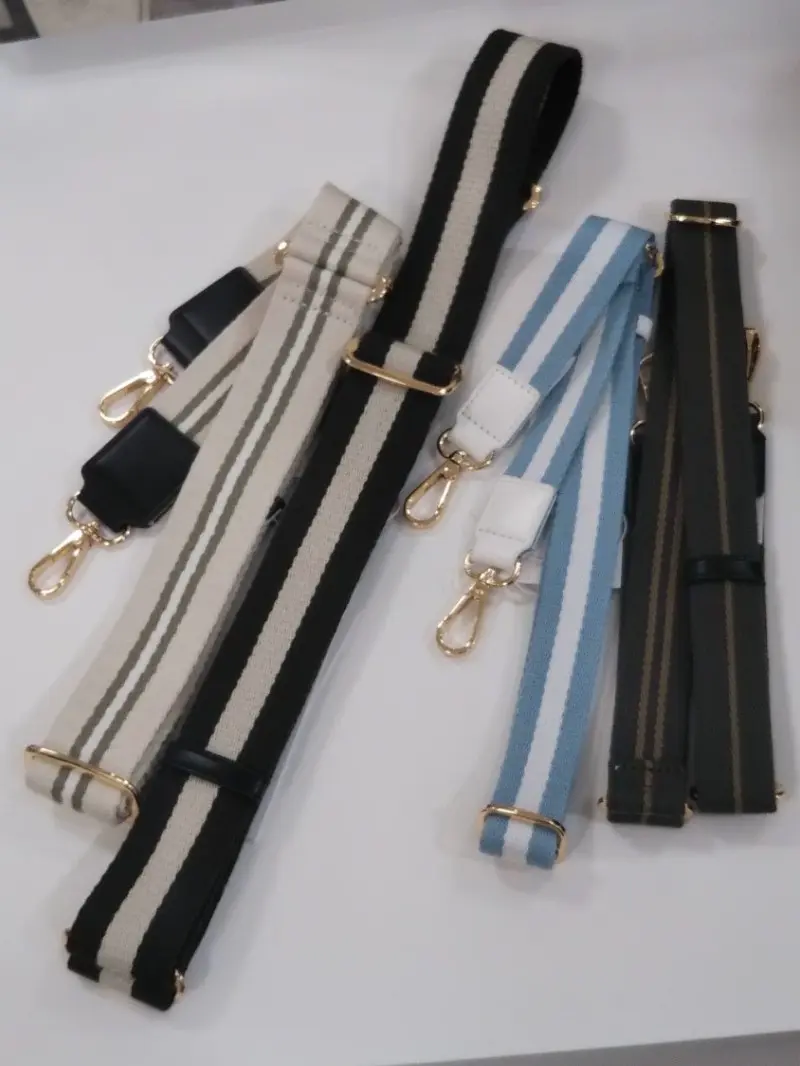 23区 S 岩下 コーディネート画像