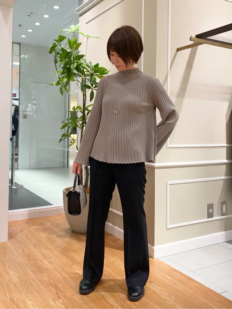  内海 コーディネート画像