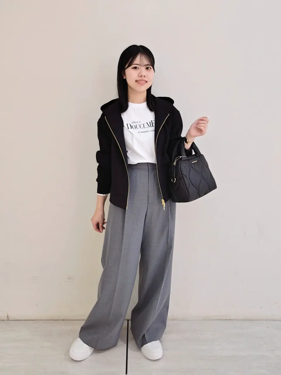 23区 S 百瀬 コーディネート画像