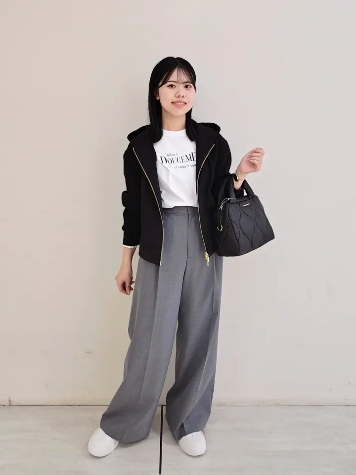 23区 S 百瀬 コーディネート画像