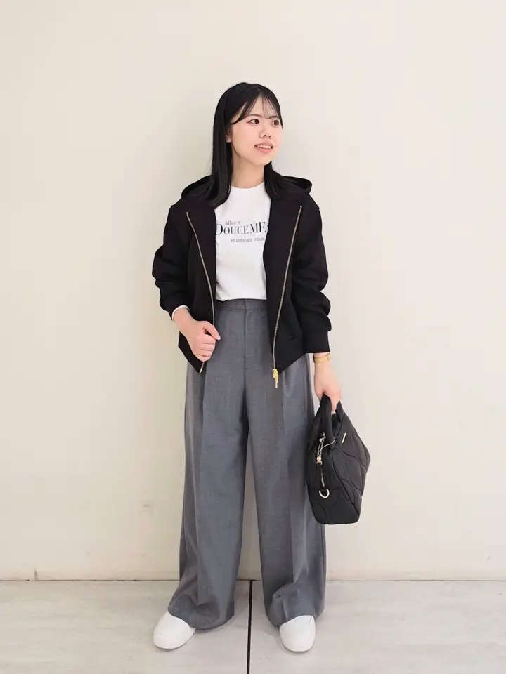 23区 S 百瀬 コーディネート画像