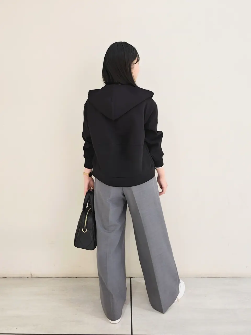 23区 S 百瀬 コーディネート画像