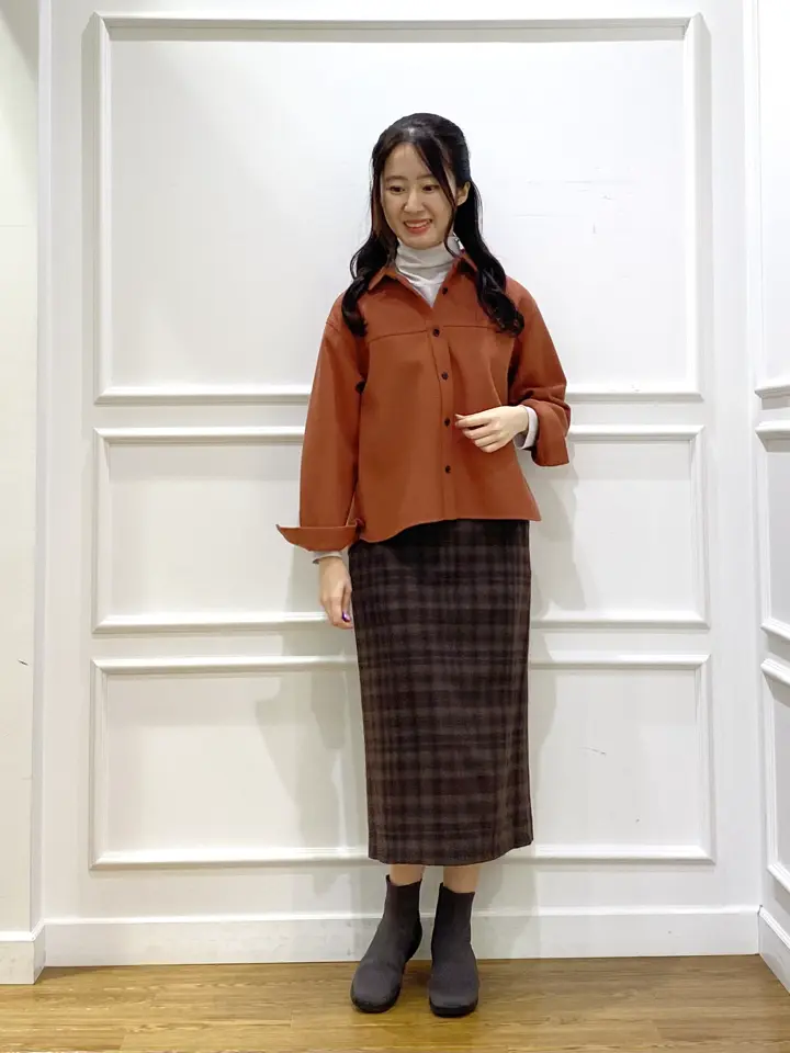 J.PRESS LADIES スタッフ コーディネート画像