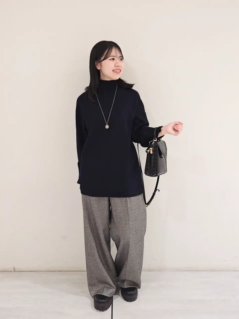 23区 S 百瀬 コーディネート画像