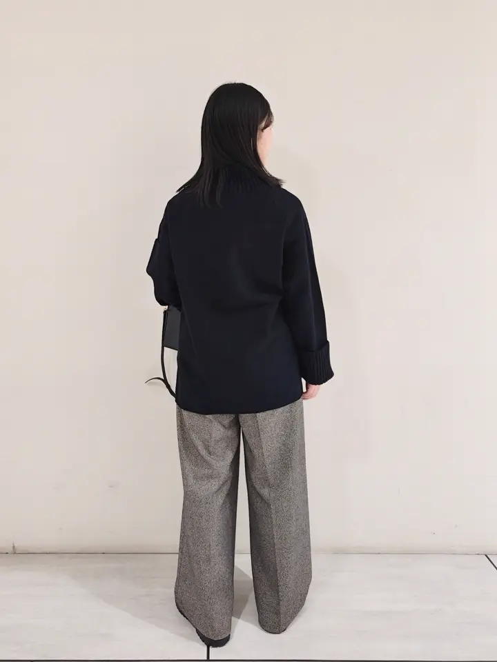 23区 S 百瀬 コーディネート画像