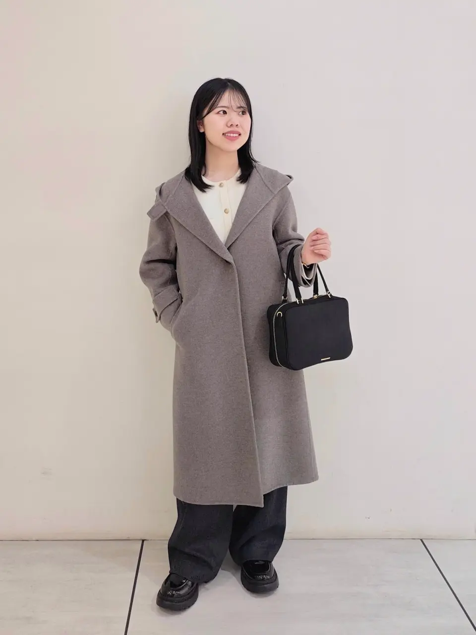 23区 S 百瀬 コーディネート画像