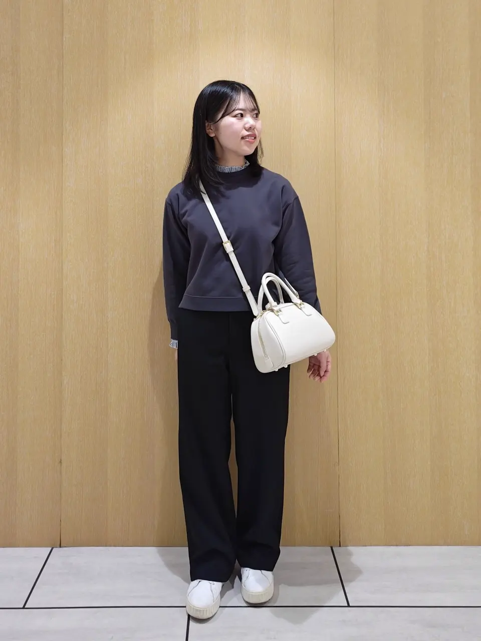 23区 S 百瀬 コーディネート画像