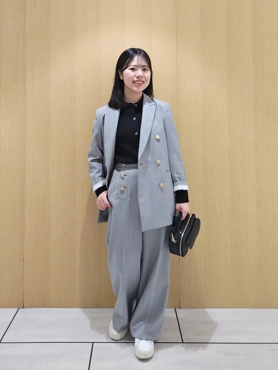 23区 S 百瀬 コーディネート画像