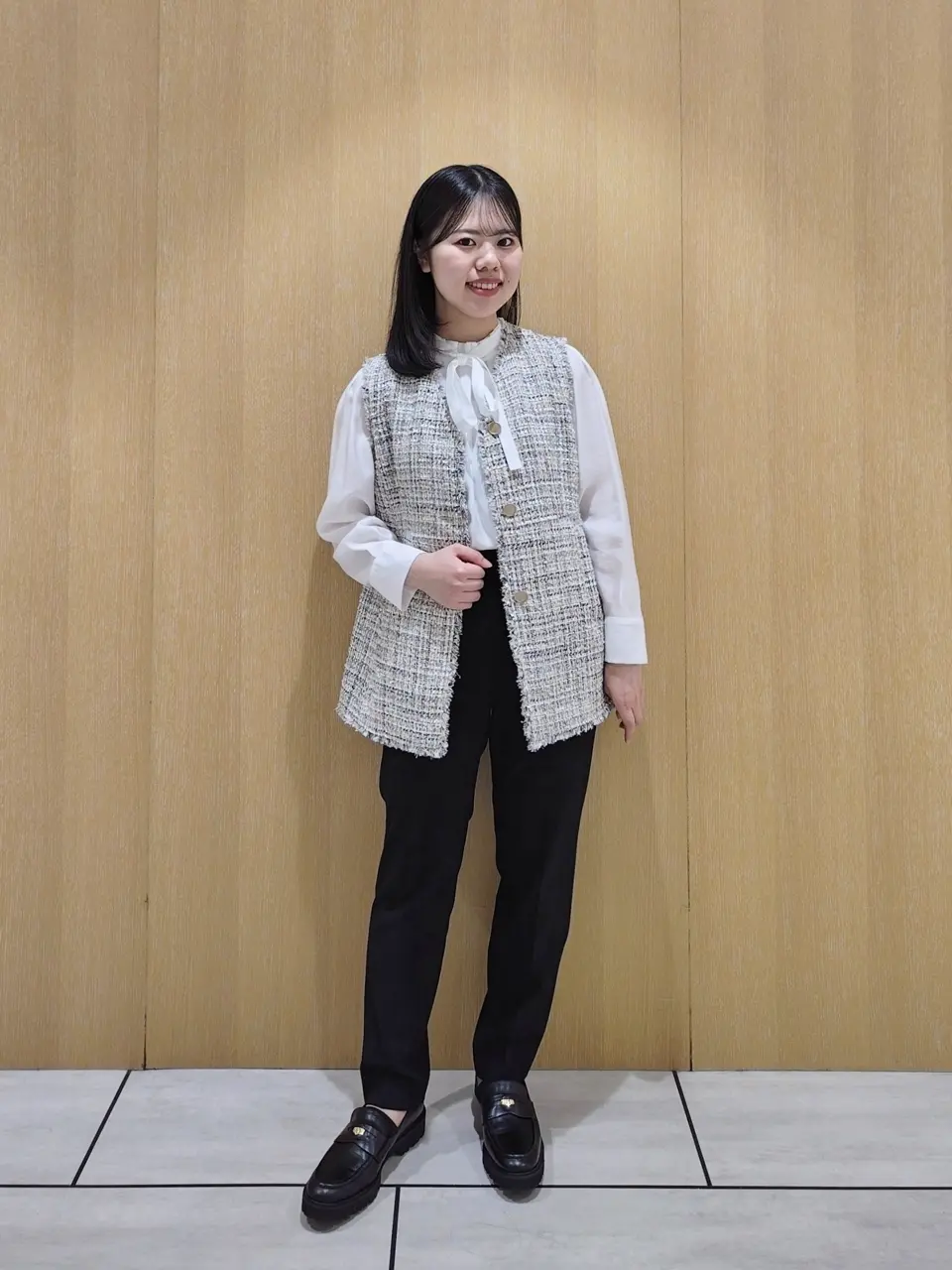 23区 S 百瀬 コーディネート画像