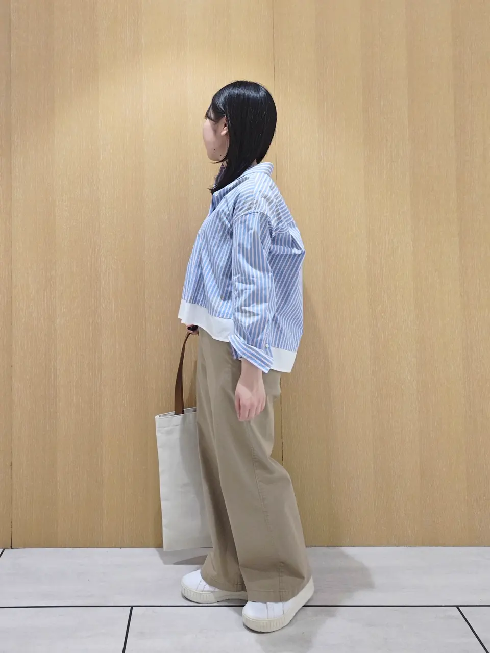 23区 S 百瀬 コーディネート画像