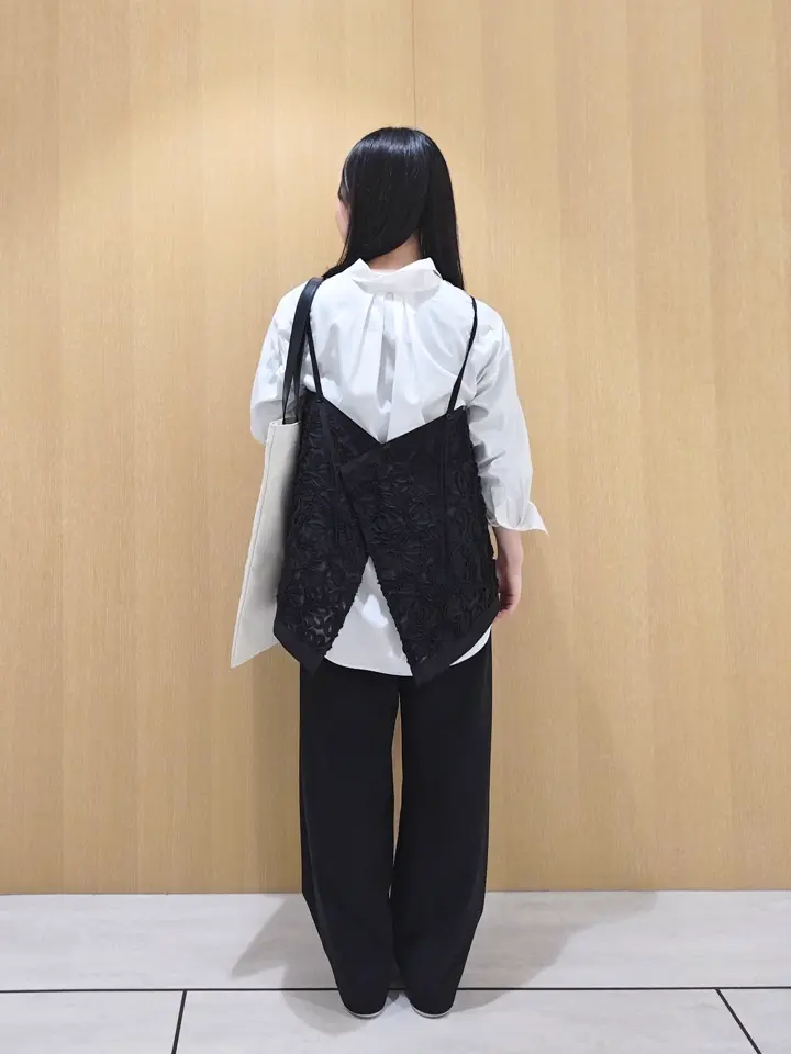 23区 S 百瀬 コーディネート画像