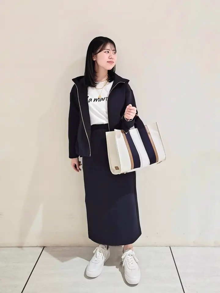 23区 S 百瀬 コーディネート画像