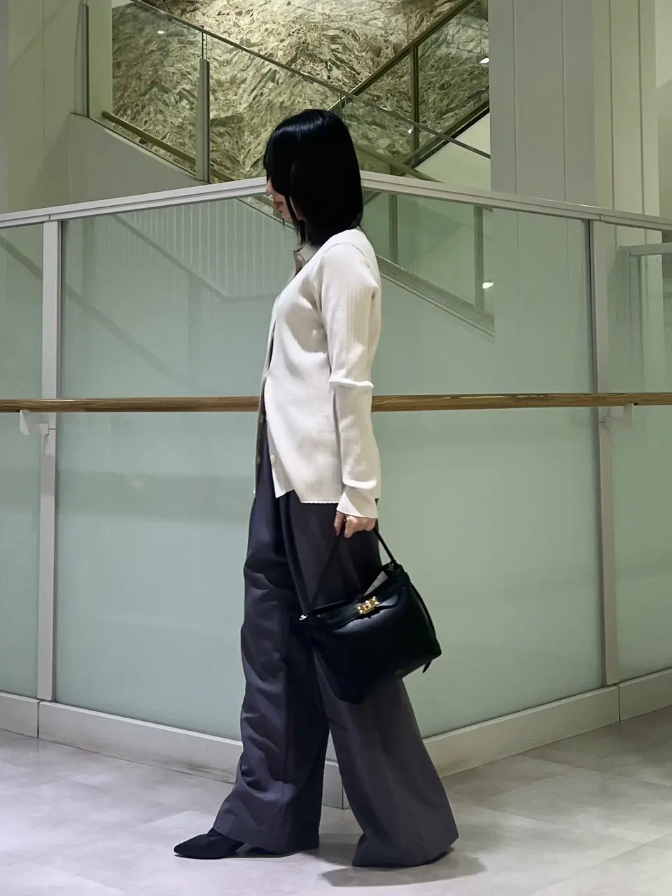 23区 吉野 コーディネート画像