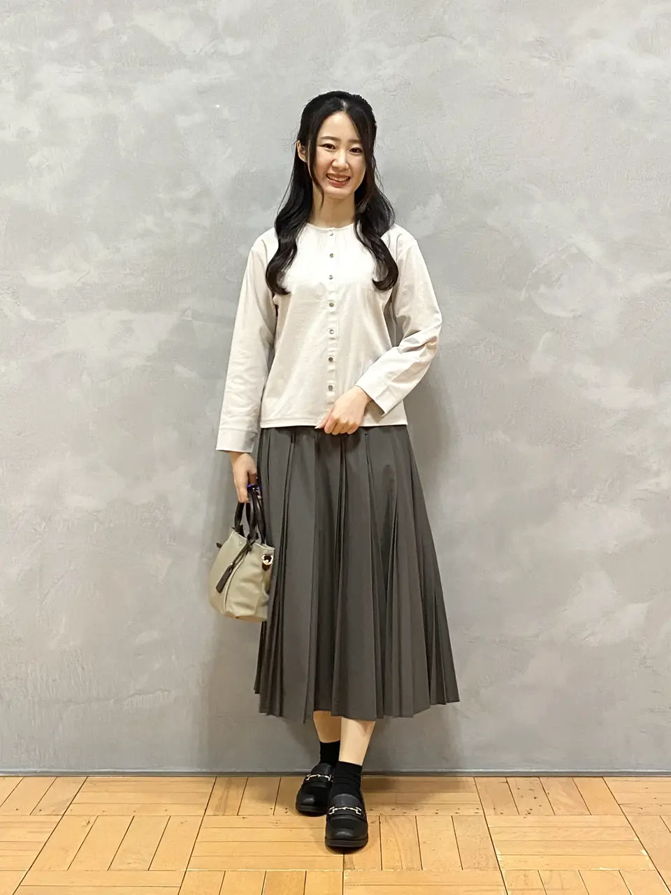 J.PRESS LADIES スタッフ コーディネート画像