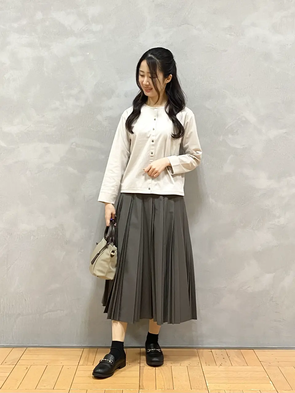 J.PRESS LADIES スタッフ コーディネート画像