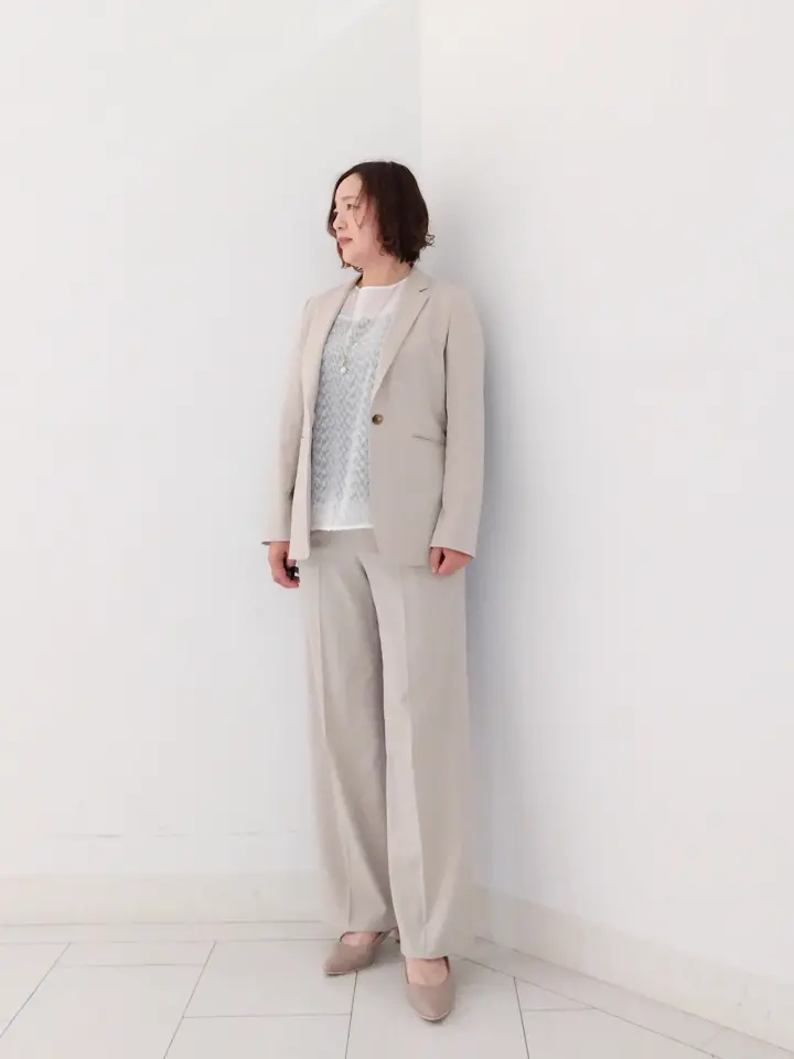 23区 ナオミ コーディネート画像