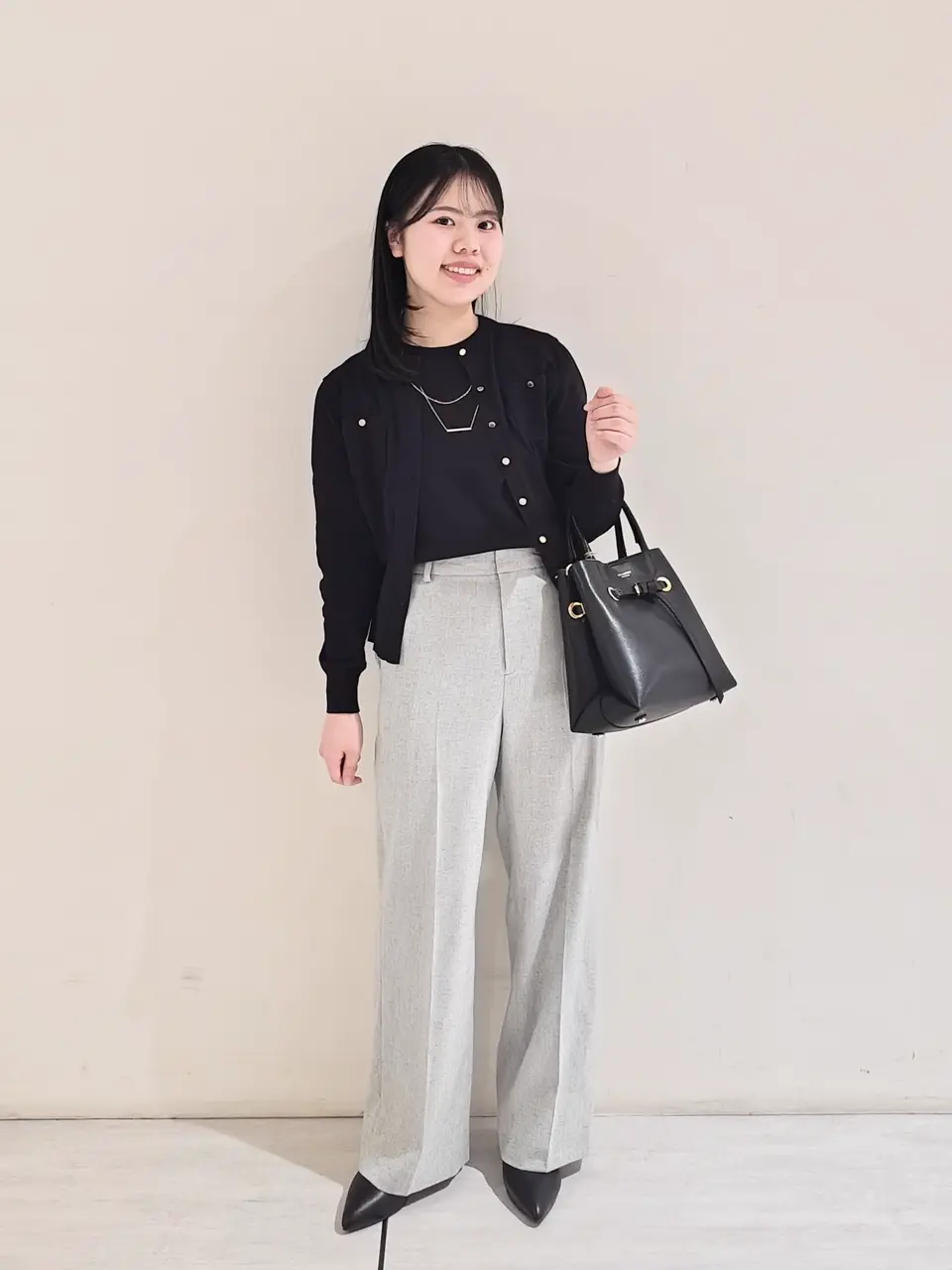 23区 S 百瀬 コーディネート画像