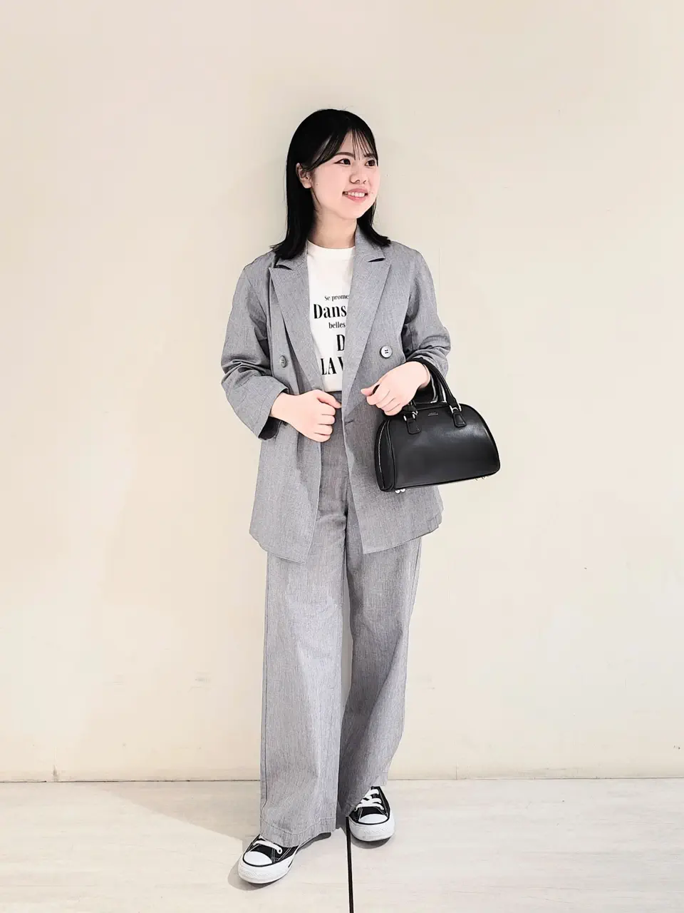 23区 S 百瀬 コーディネート画像