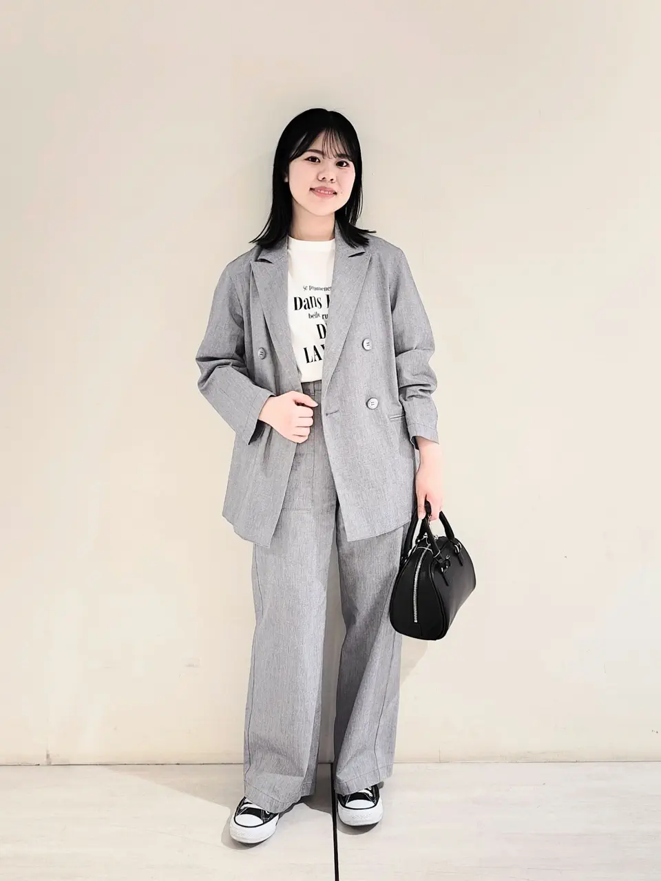 23区 S 百瀬 コーディネート画像