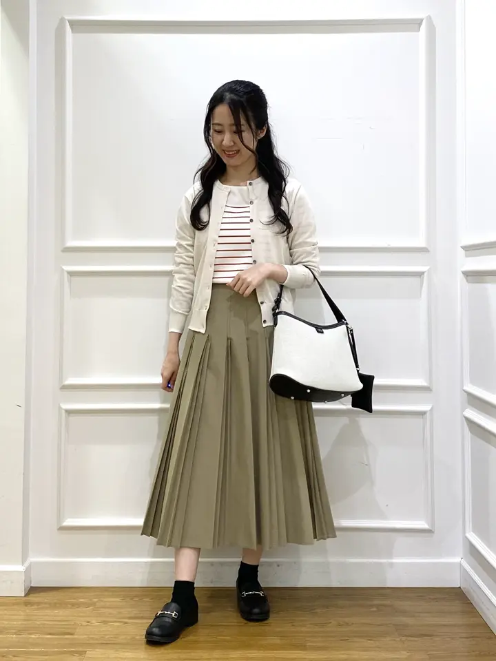 J.PRESS LADIES スタッフ コーディネート画像