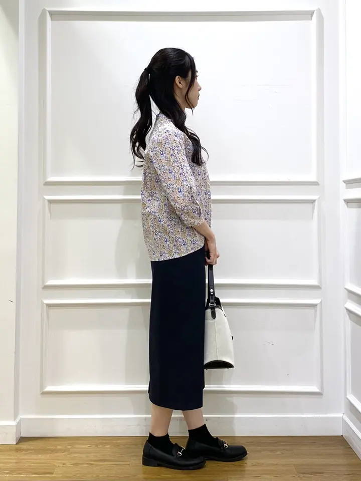 J.PRESS LADIES スタッフ コーディネート画像