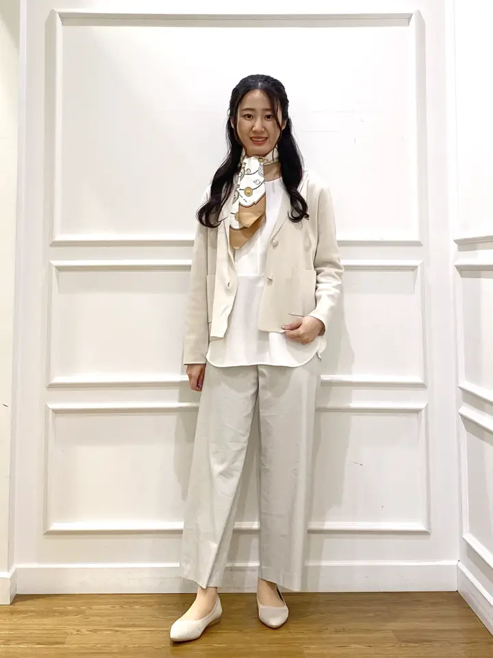 J.PRESS LADIES スタッフ コーディネート画像