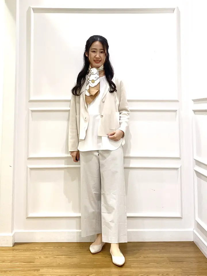 J.PRESS LADIES スタッフ コーディネート画像