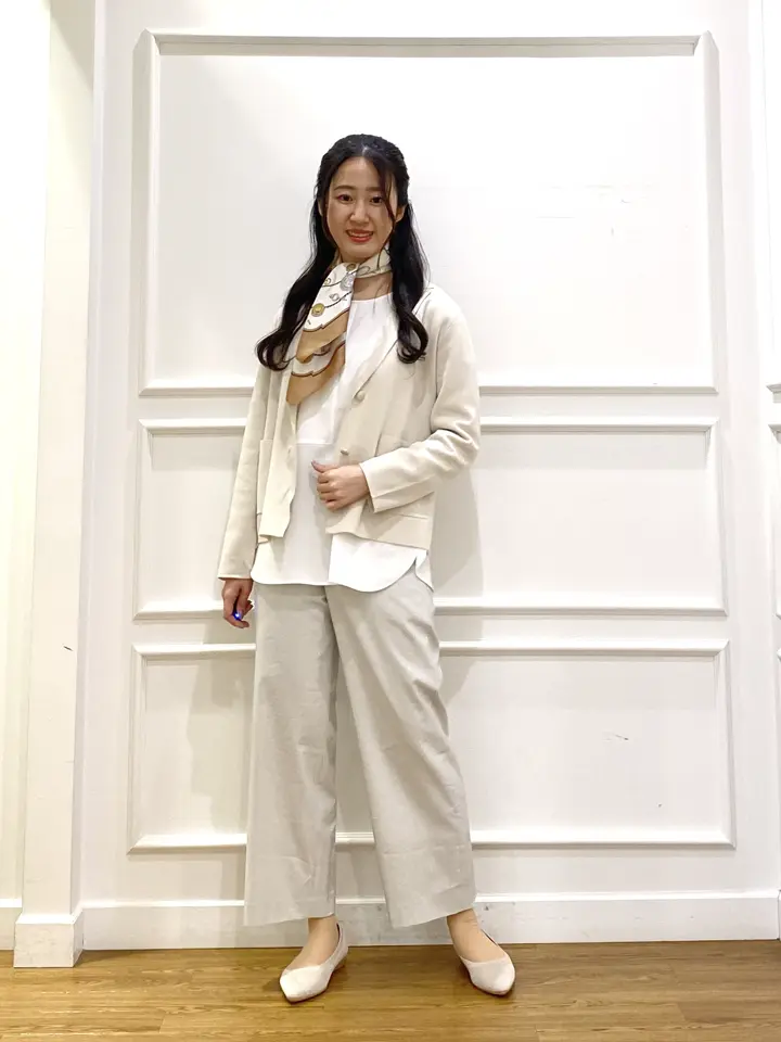 J.PRESS LADIES スタッフ コーディネート画像