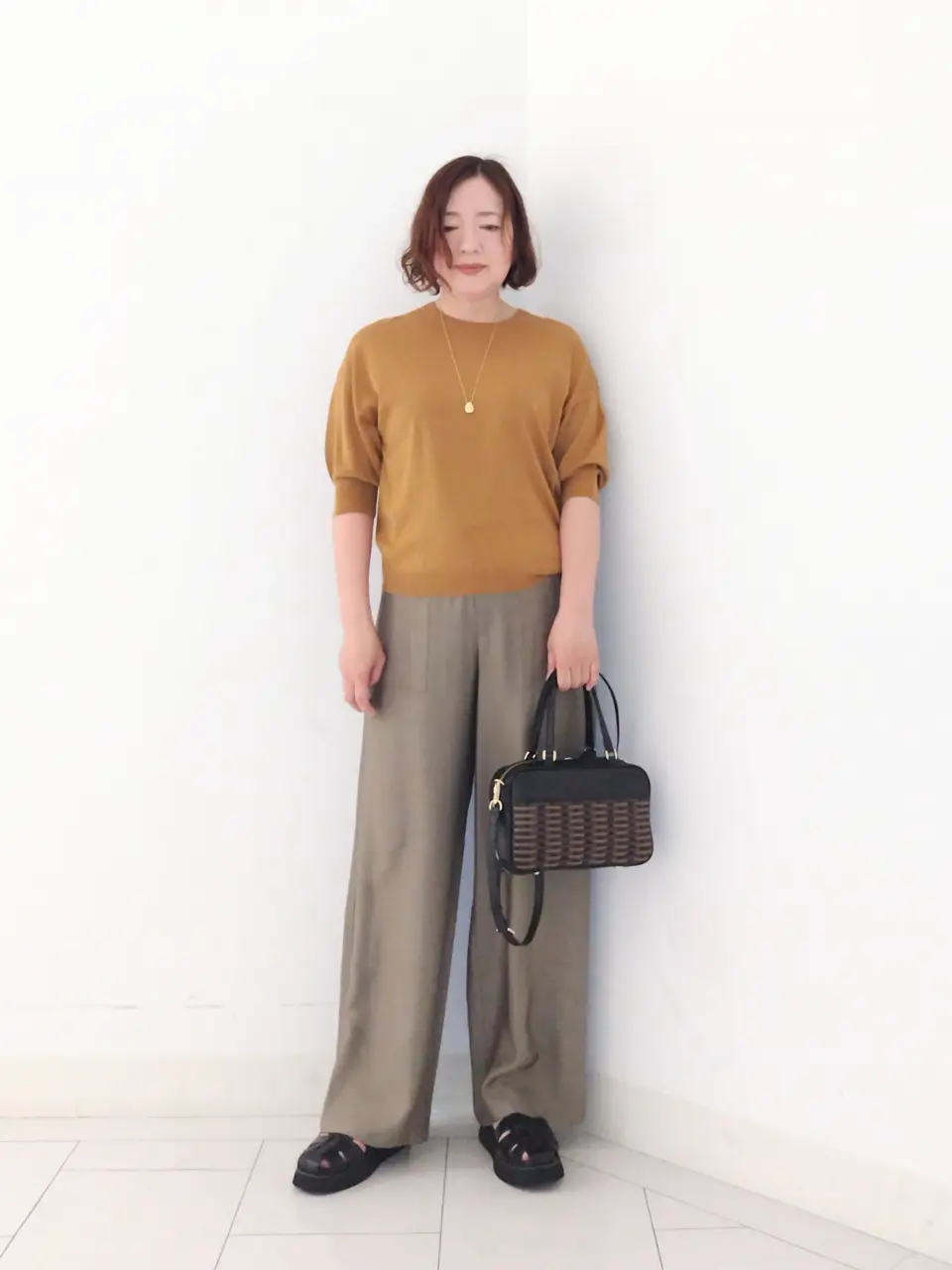  ナオミ コーディネート画像