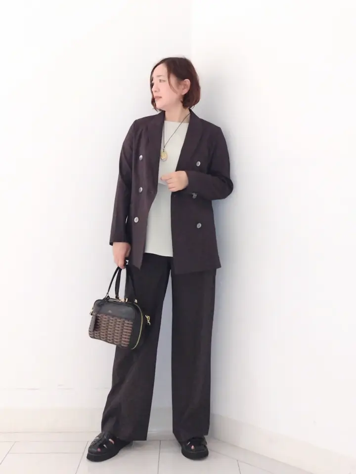 23区 ナオミ コーディネート画像