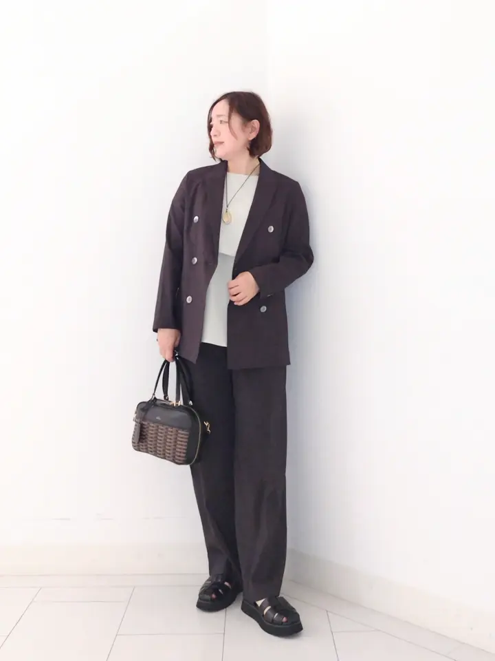 23区 ナオミ コーディネート画像