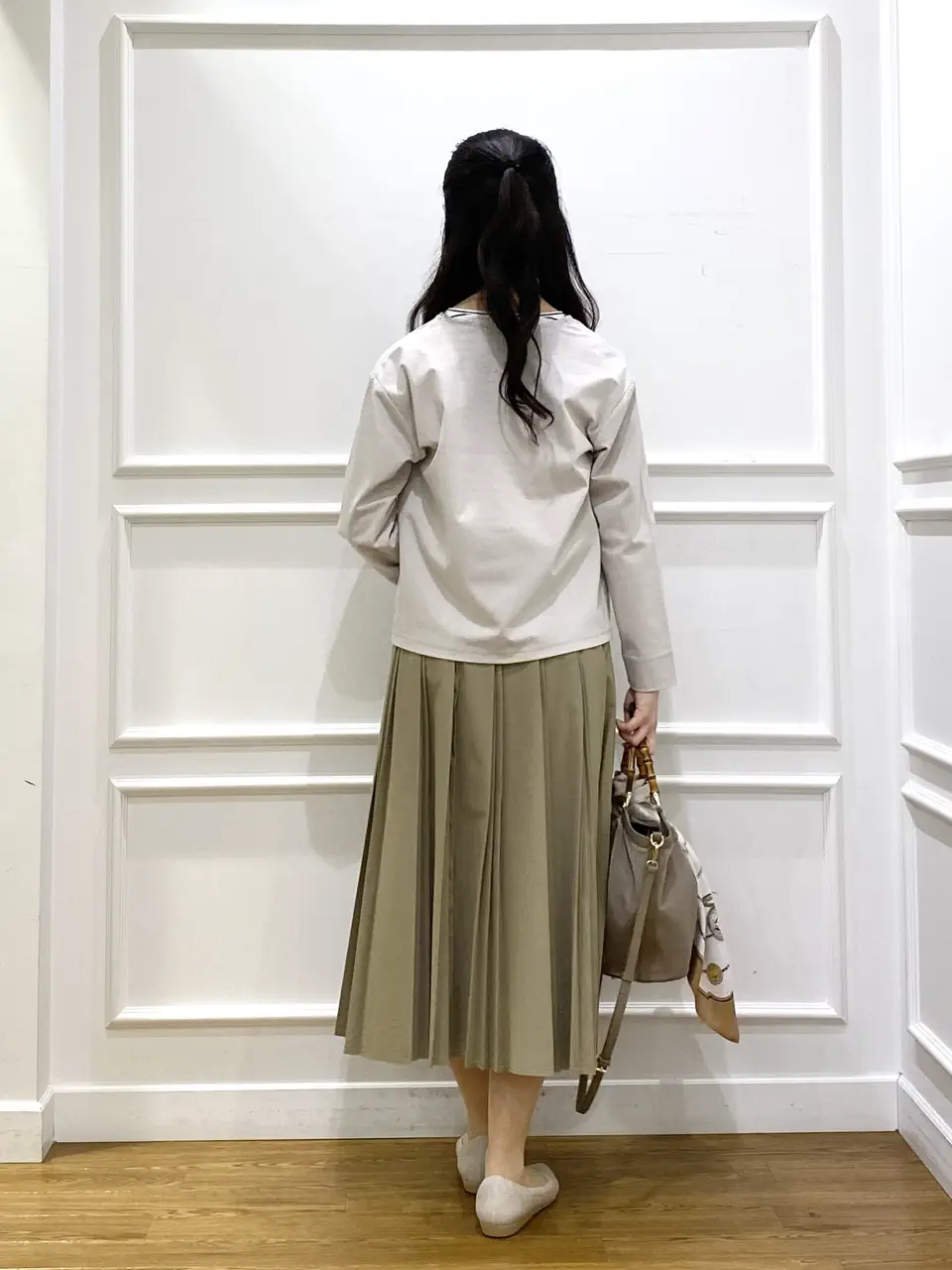 J.PRESS LADIES スタッフ コーディネート画像