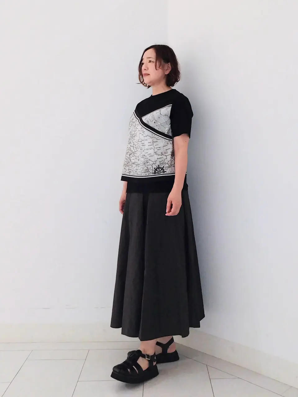 23区 ナオミ コーディネート画像