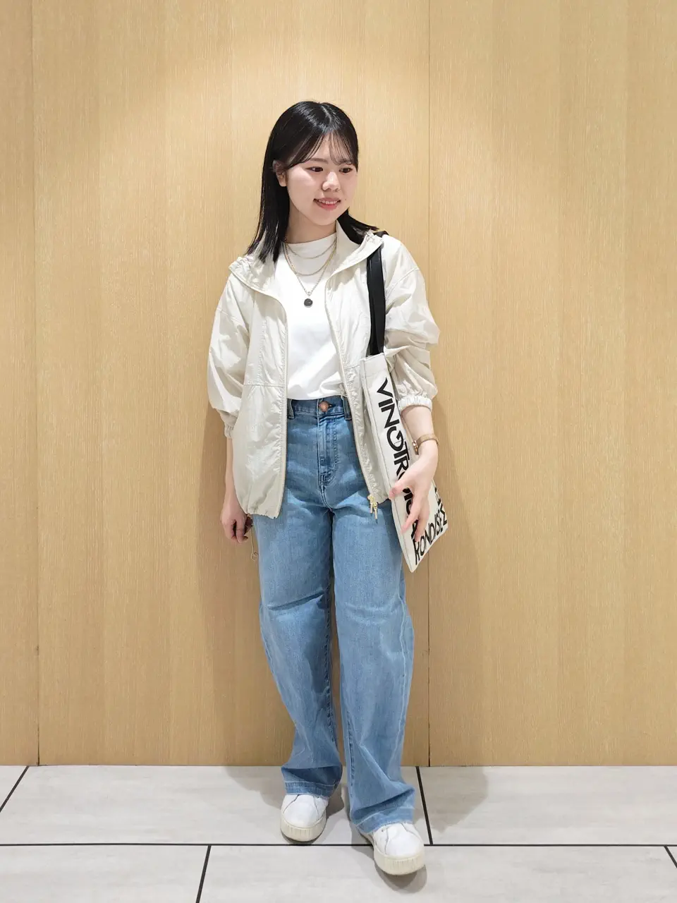 23区 S 百瀬 コーディネート画像