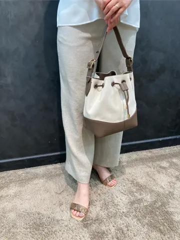 23区 S 畠山 コーディネート画像