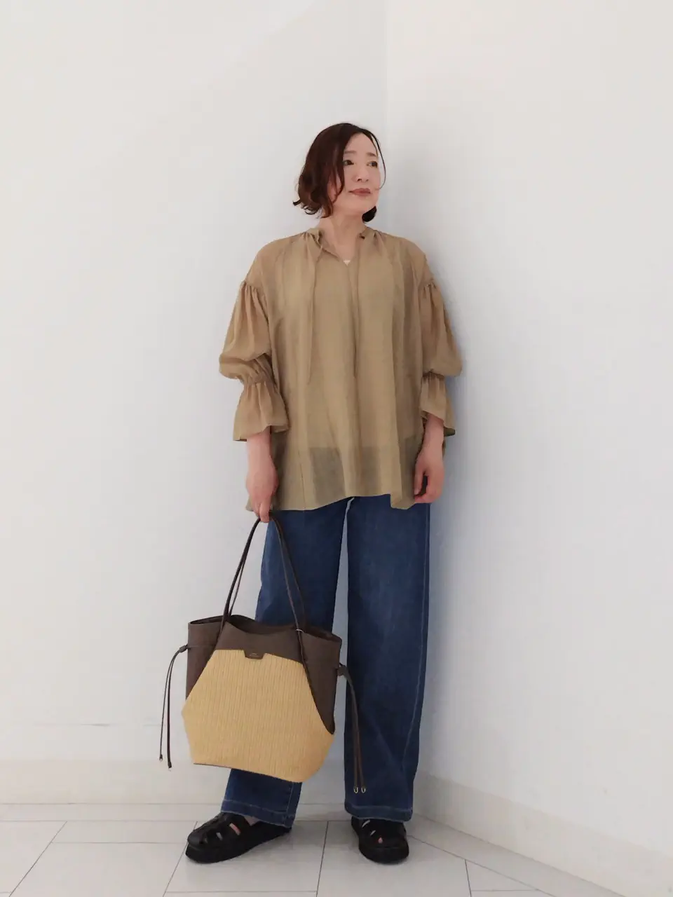  ナオミ コーディネート画像