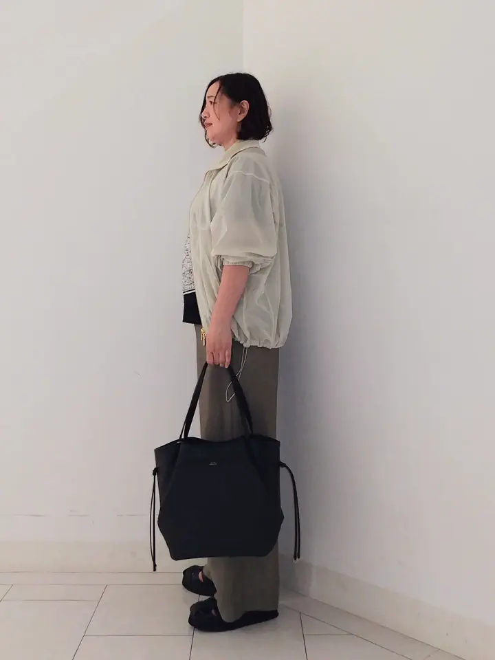 23区 ナオミ コーディネート画像