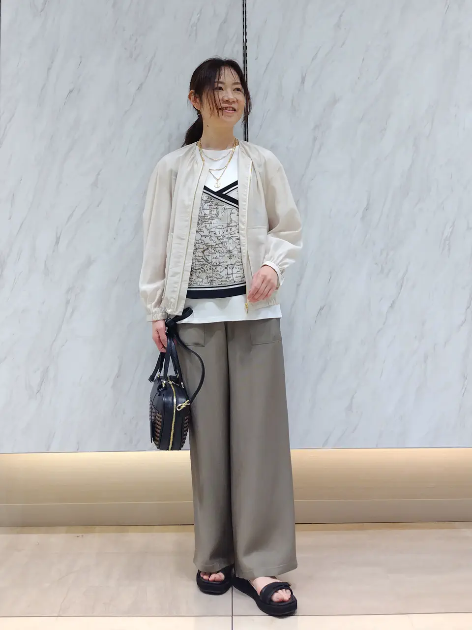 23区 S 岩下 コーディネート画像