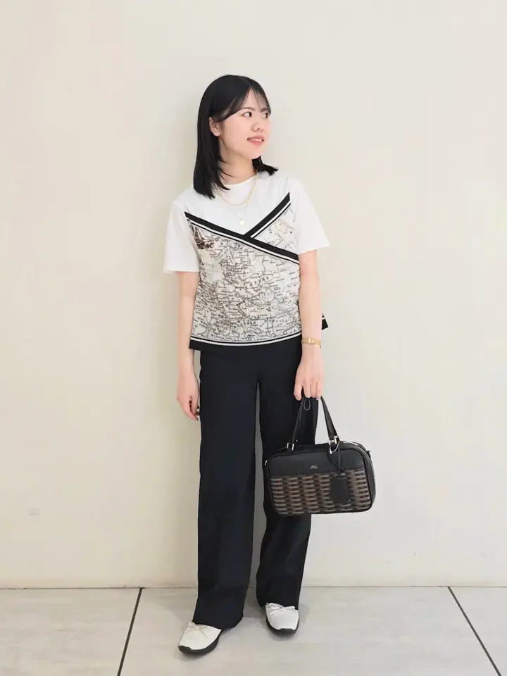 23区 S 百瀬 コーディネート画像