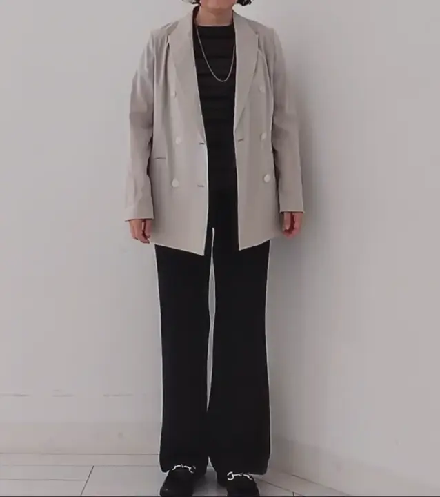 23区 ナオミ コーディネート画像