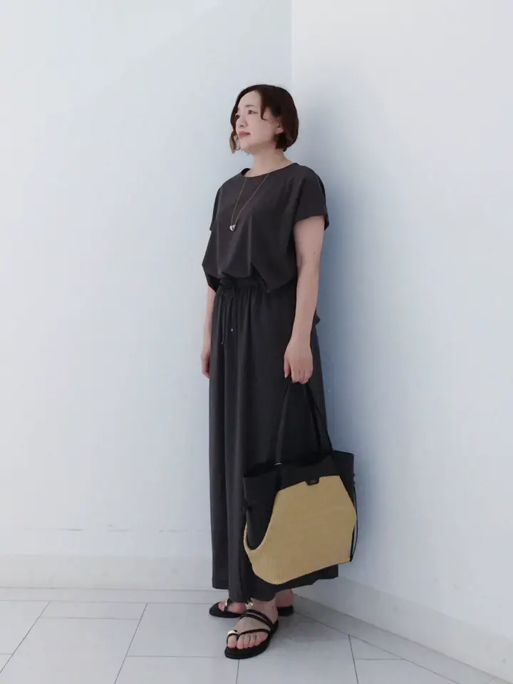 23区 ナオミ コーディネート画像