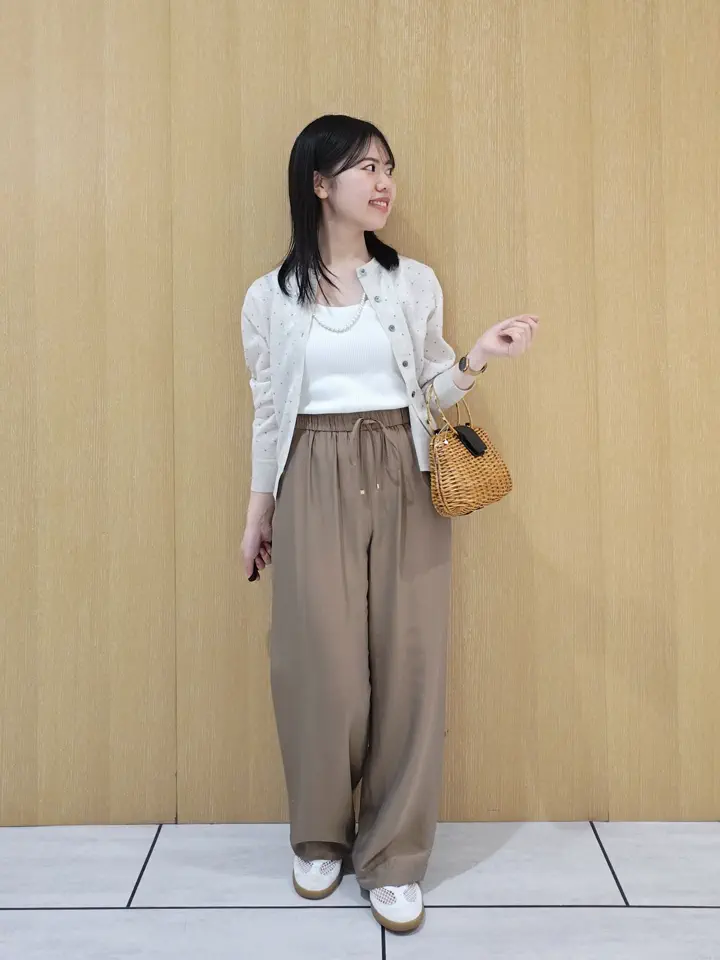 23区 S 百瀬 コーディネート画像