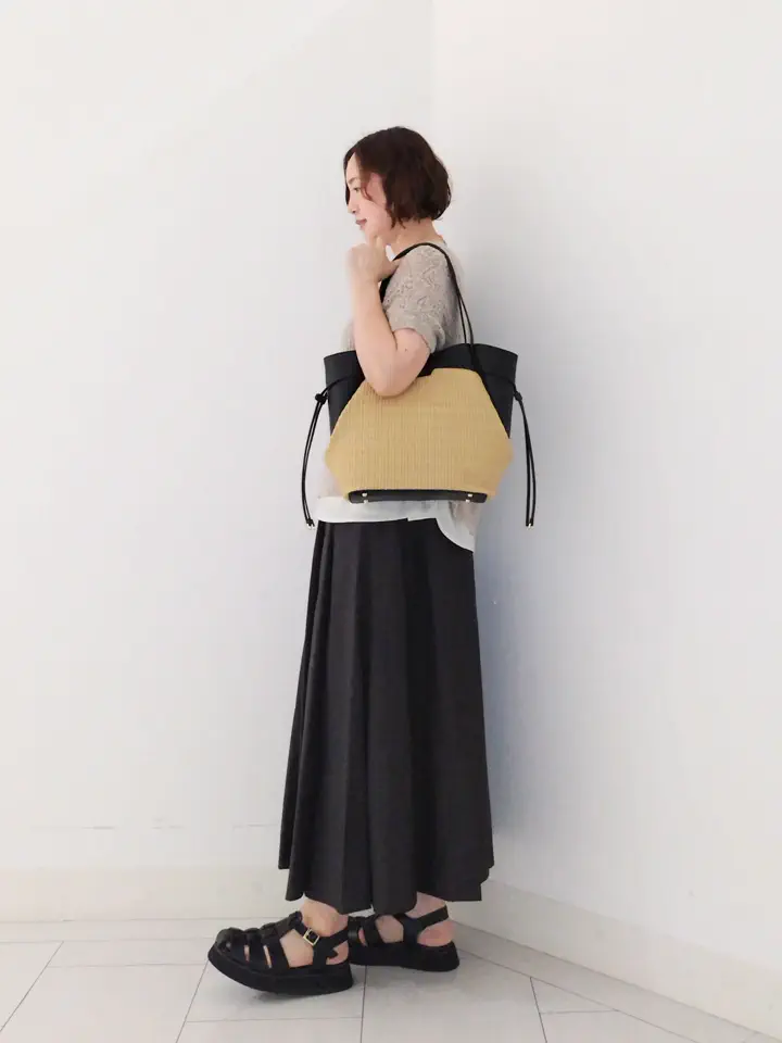 23区 ナオミ コーディネート画像